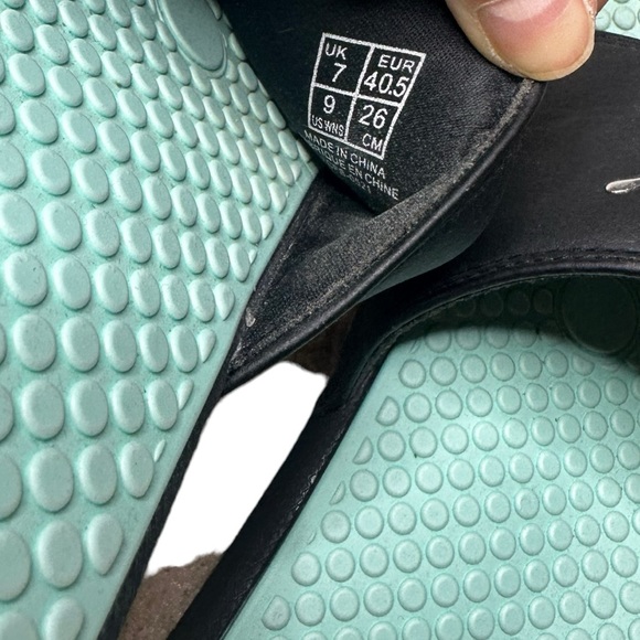 Puma Open Toe Sandals Black Size 9 - Picture 7 of 7